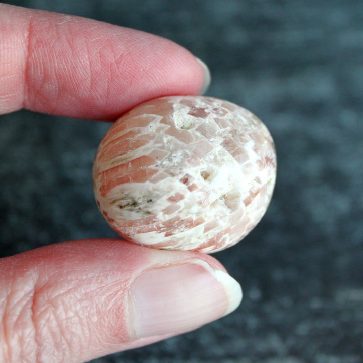 Scolecite with Peach Stilbite Tumbles
