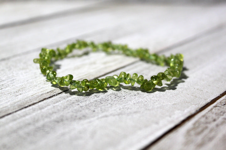 Peridot Small Chip Bracelet - August Birthstone - Abundance, Wealth, Balance Chakras